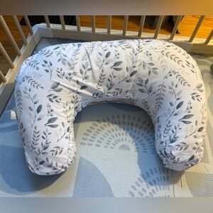 Boppy Leaf Print Nursing Pillow